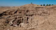 Fotografia de Göbekli Tepe - Divulgação/ Wikimedia Commons/ Teomancimit/ Arquivo Pessoal