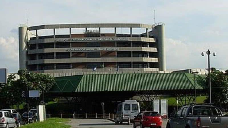 Fachada do  Aeroporto Internacional de São Paulo, em Guarulhos - Alexandre Possi/Wikimedia Commons