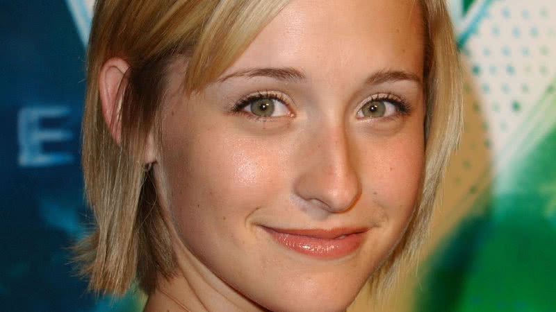 Allison Mack em 2002 - Getty Images