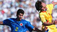 Andrés Escobar em campo contra a Romênia - Getty Images