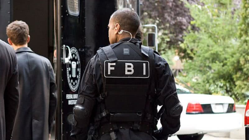 Imagem ilustrativa de agente do FBI - Wikimedia Commons