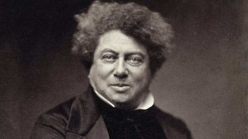 O romancista francês Alexandre Dumas - Félix Nadar, via Wikimedia Commons