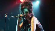 Amy Winehouse em apresentação de 2006 - Getty Images