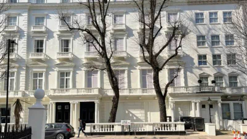 Fachada de casa falsa em Londres - Divulgação / Living London History