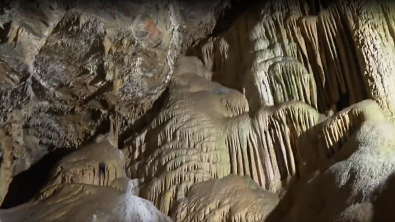 Uma caverna brasileira em Sete Lagoas, município de Minas Gerais - Reprodução/Vídeo/Jornal Nacional