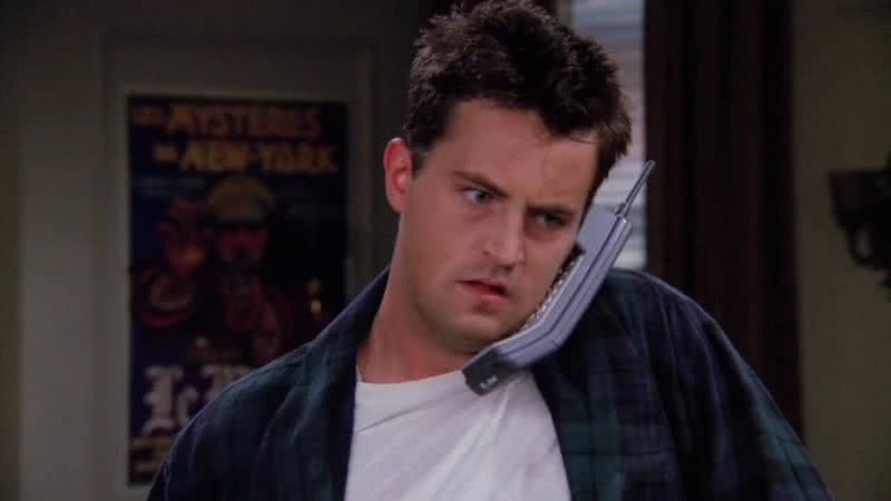 Matthew Perry como 'Chandler' em Friends - Divulgação