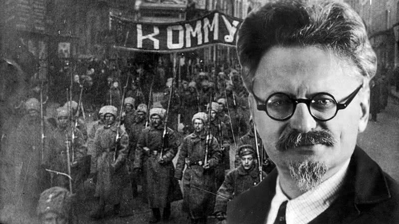 Montagem com emblemática fotografia tirada durante a Revolução Russa e do intelectual marxista Leon Trotsky - Domínio Público via Wikimedia Commons