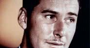 Errol Flynn em 1940 - Wikimedia Commons