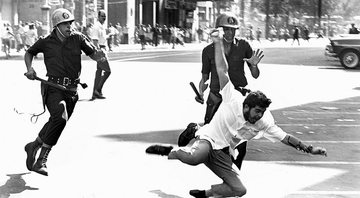 Manifestação contra a ditadura no Rio de Janeiro, em 1968 - Memorial da Democracia