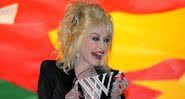 A cantora Dolly Parton - Wikimedia Commons