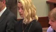 Amber Heard ouvindo veredito final - Divulgação / vídeo / El País