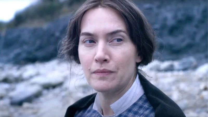 Fotografia de Kate Winslet em Ammonite, seu filme mais recente - Divulgação