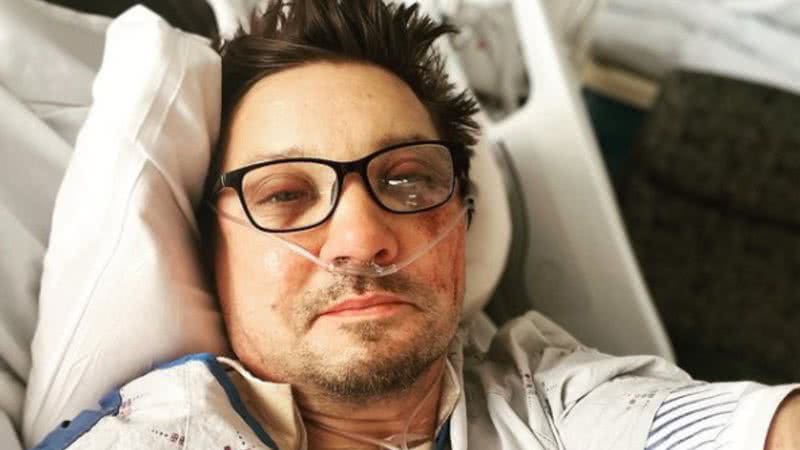 Jeremy Renner, ator atropelado por veículo de limpar neve - Reprodução/Instagram