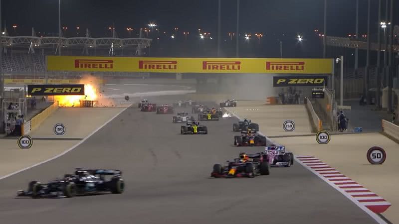 Imagem do momento da explosão do carro de Grosjean - Divulgação/ YouTube/ FIA