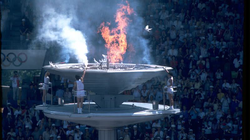 Tocha olímpica sendo acesa nos Jogos de 1988, na Coreia do Sul - Getty Images