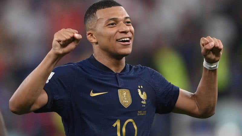 Kylian Mbappé pela seleção da França - Getty Images