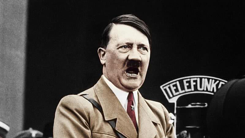 Adolf Hitler discursando em 1934 - Getty Images