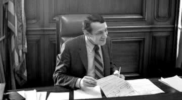 Harvey Milk em 1978 - Wikimedia Commons / Daniel Nicoletta