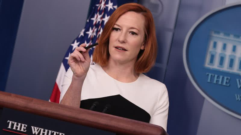 Jen Psaki, secretária de imprensa da Casa Branca, durante o recente anúncio - Getty Images