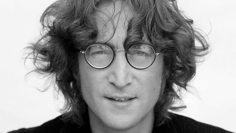 John Lennon, ex-integrante da banda The Beatles - Wikimedia Commons