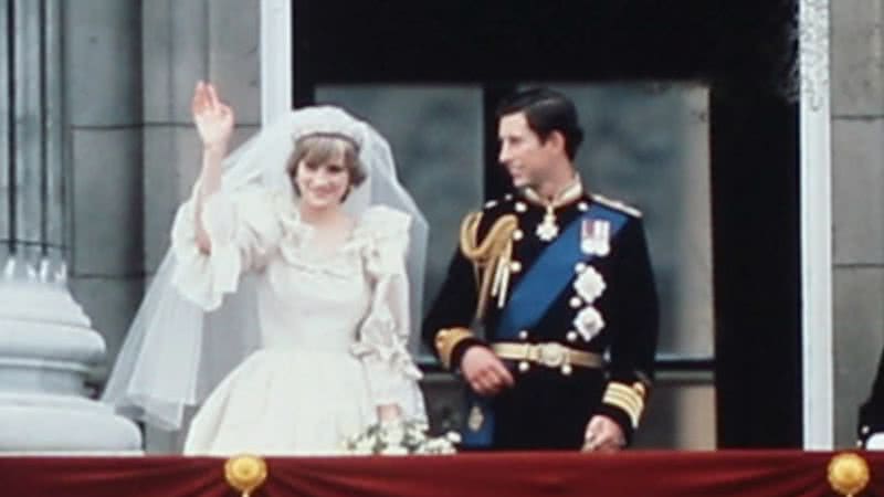 Charles e Diana no dia da cerimônia - Getty Images