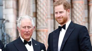 Príncipe Charles e Harry, em 2019 - Getty Images