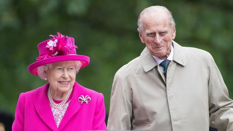 O agora falecido Príncipe Philip ao lado da rainha Elizabeth - Getty Images