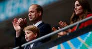 Fotografia de William, Kate e o filho, George - Getty Images