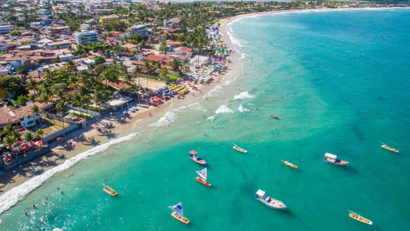 Porto de Galinhas foi eleito o oitavo destino mais acolhedor do mundo pelo prêmio Traveller Review Awards 2023 - (Imagem: guilhermespengler | Shutterstock)