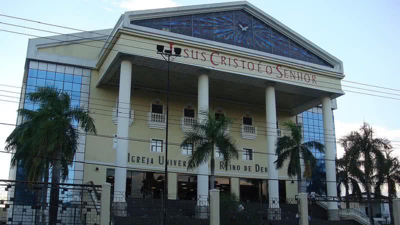 Igreja Universal do Reino de Deus Manaus - Madison L. Pereira via Wikimedia Commons