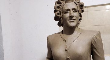 Estátua em homenagem à Dona Hermínia - Divulgação/ Prefeitura de Niterói