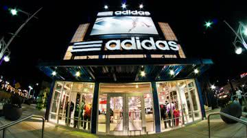 Fotografia meramente ilustrativa de loja da Adidas - Divulgação/ Pixabay/ sbl0323