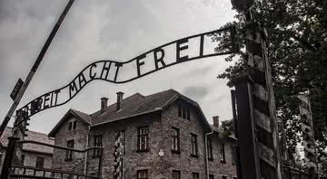 Registro da entrada de Auschwitz - peter89ba, via Pixabay