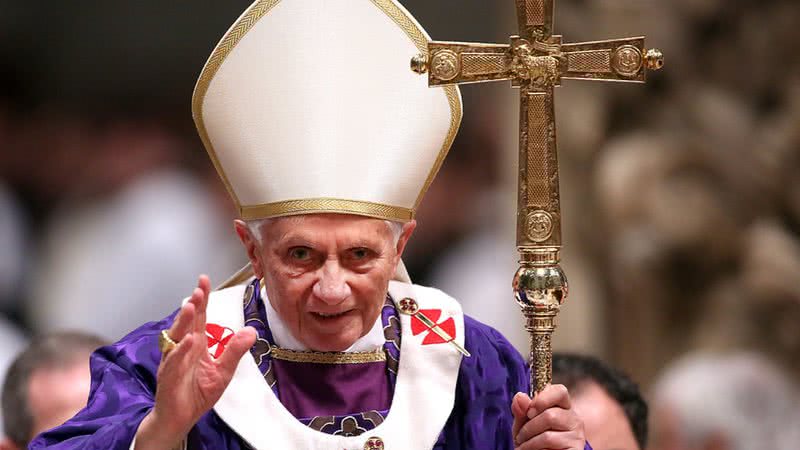 Papa Bento XVI durante aparição - Getty Images