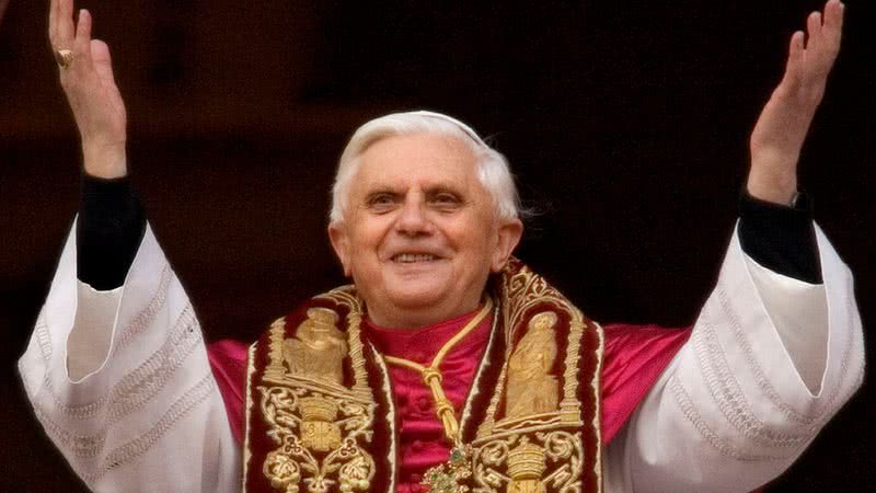 Papa Bento XVI durante aparição - Getty Images