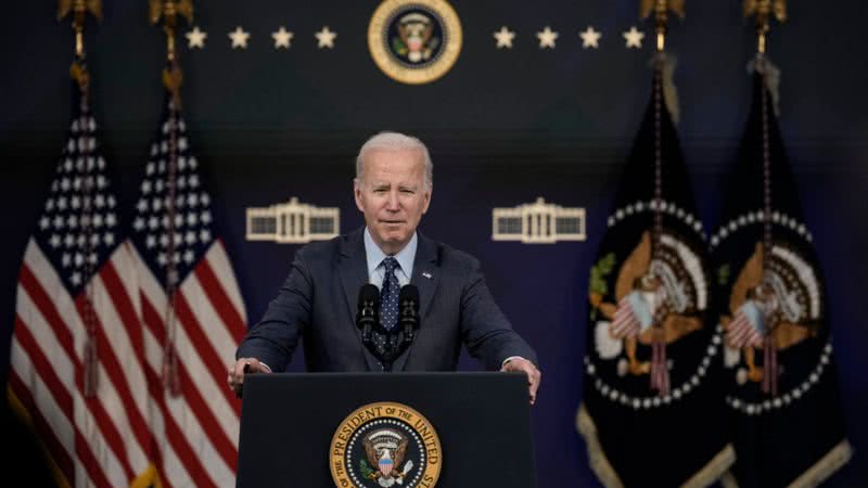 Joe Biden falando nesta quinta-feira, 16, sobre os objetos voadores não identificados derrubados nos EUA - Drew Angerer / Getty Images