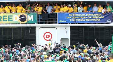 Bolsonaro durante protesto - Getty Images