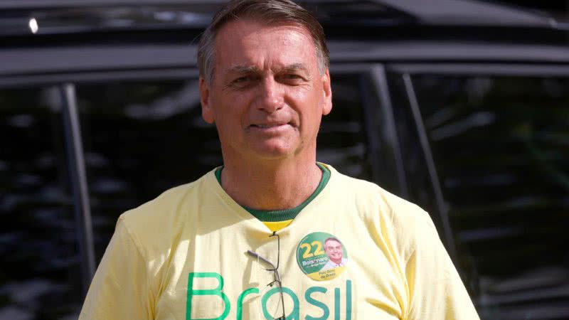 Jair Bolsonaro em dia de votação - Getty Images