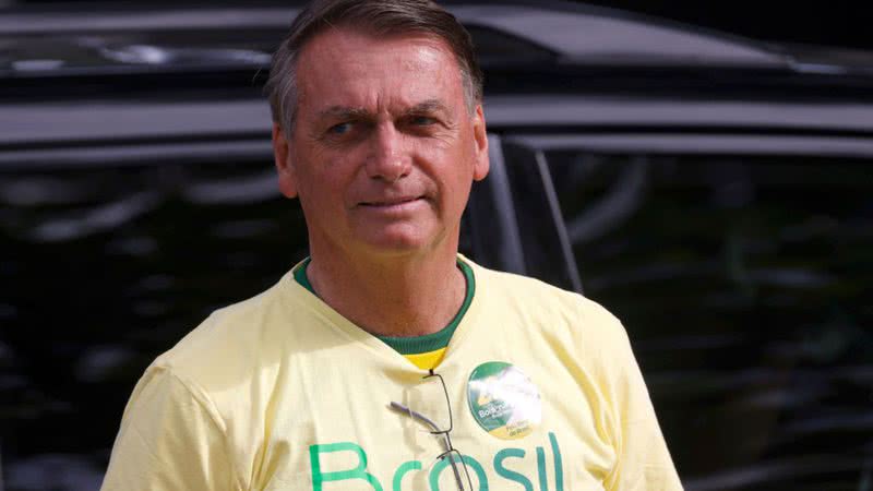 Jair Bolsonaro após votar, no domingo, 30 - GettyImages