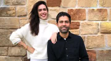 Bia Carminati e Adrian Grenier - Divulgação