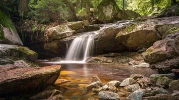 Imagem ilustrativa de cachoeira - Foto de Seaq68, via Pixabay