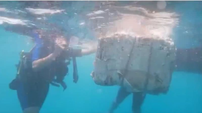 "Caixa misteriosa" encontrada na Bahia - Divulgação/TV Bahia