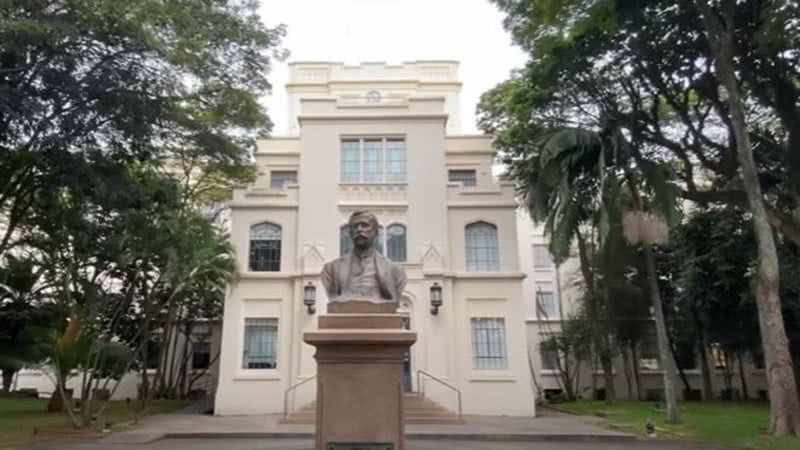 Imagem da fachada da faculdade de medicina USP - Reprodução / Vídeo