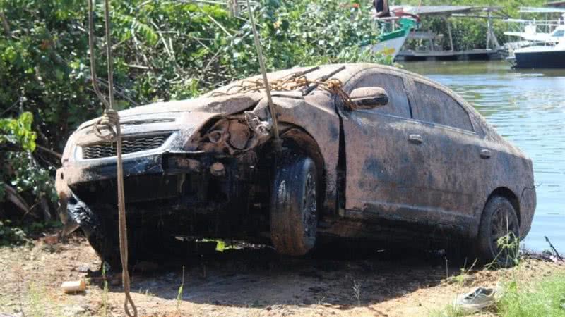 Veículo encontrado em Santa Catarina - Divulgação/ Corpo de bombeiros