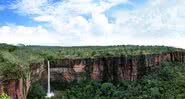 Vista panorâmica do Parque Nacional da Chapada dos Guimarães - Wikimedia Commons / Robert L. Dona