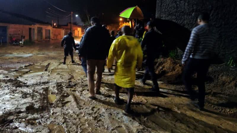 Imagem de cidade baiana tomada de lama - Divulgação/Prefeitura Municipal de Teixeira de Freitas