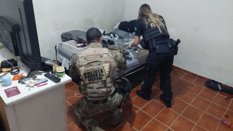 Polícia Federal cumpriu os mandados de busca e apreensão na casa do casal, em Paraty, Rio de Janeiro - Divulgação/PolíciaFederal