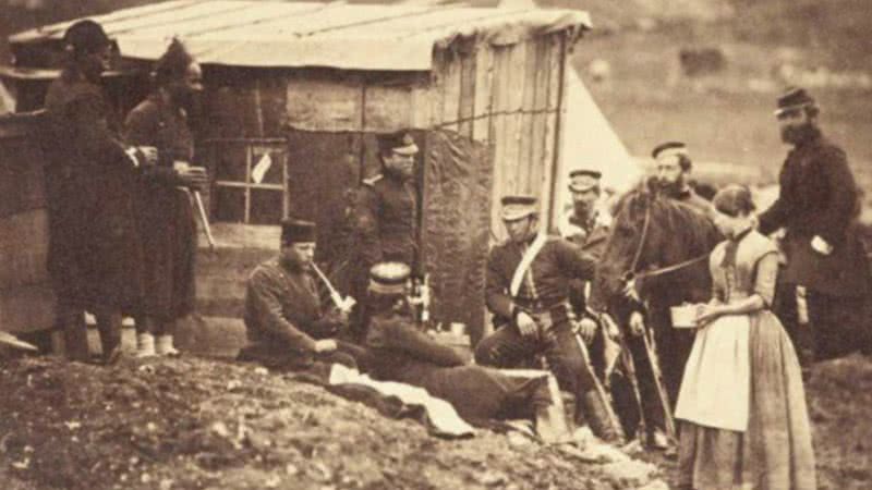 A Guerra da Crimeia foi o primeiro conflito travado após surgir a fotografia - Roger Fenton