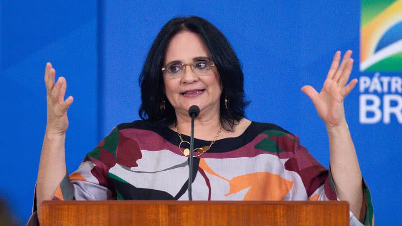 Fotografia da ministra Damares Alves em 2020 - Getty Images