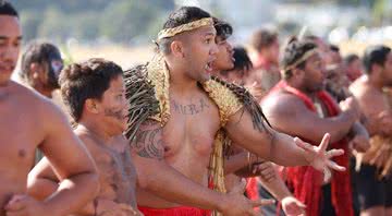 Integrantes de tribo maori realizando a tradicional haka em fevereiro de 2021 - Getty Images